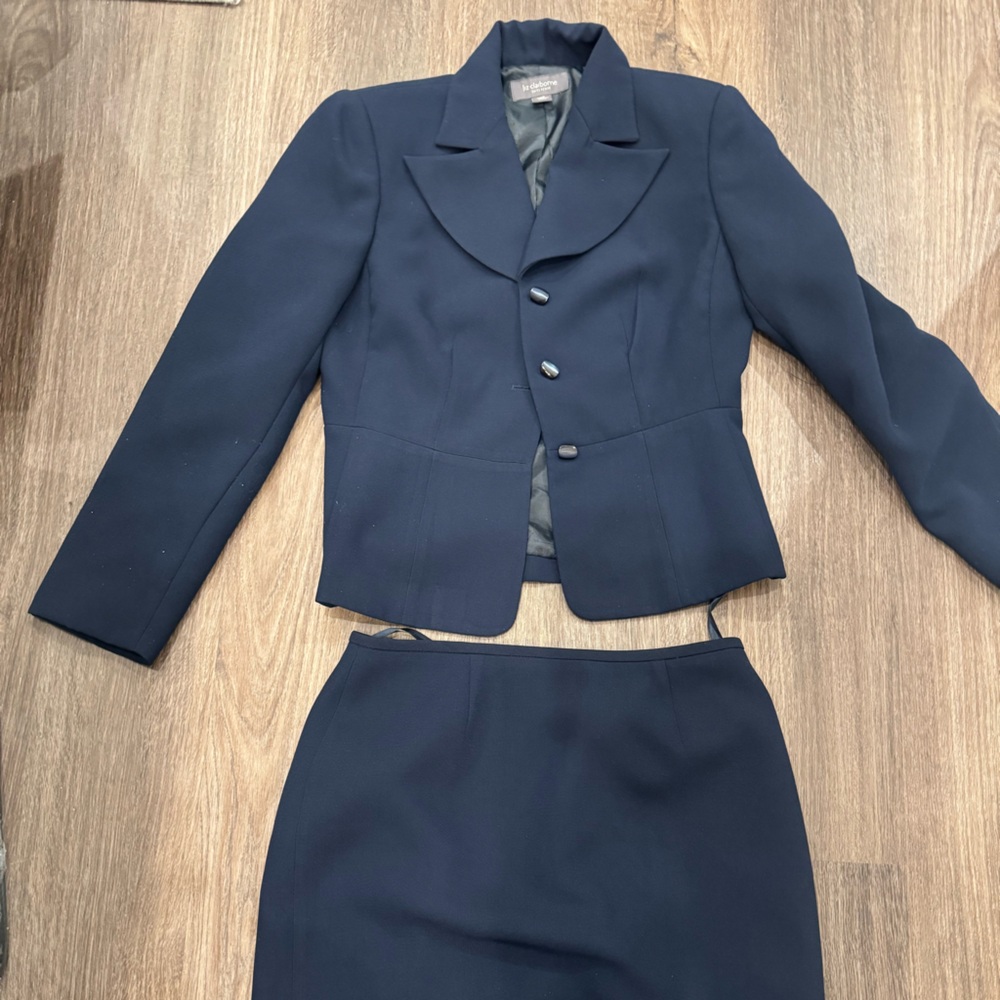 Liz Claiborne Women's Navy Blazer and Skirt Set